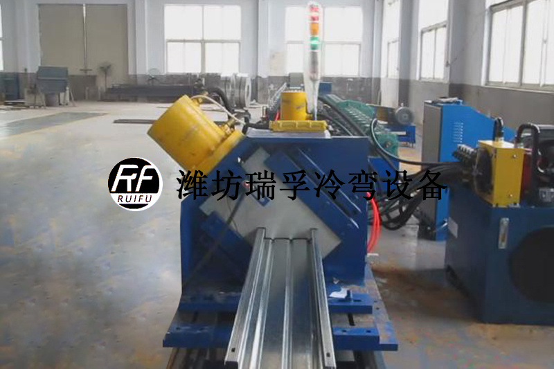 汽車系列成型設備